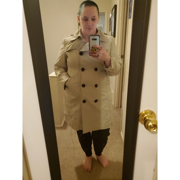Jessica trench coat - Picture 14 of 16